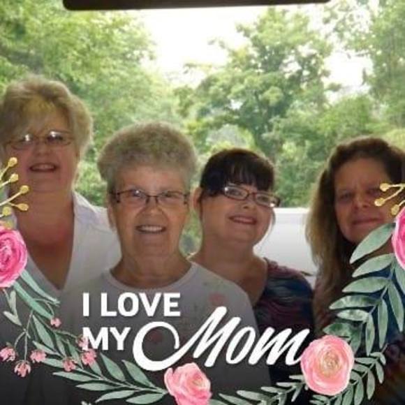 Meet your Posher, Janet - Picture 1 of 1